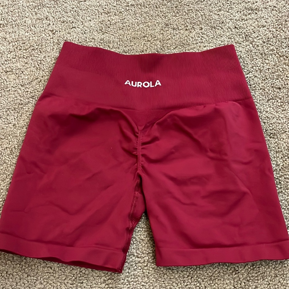 Aurola gym shorts